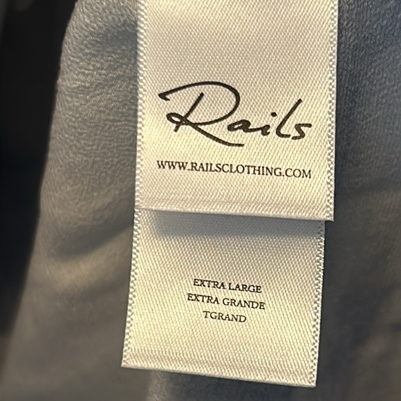 RAILS Thea Top- Coast- Size XL - Picture 5 of 13